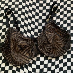 Chantelle Bra Size 36DD 36E Black Nude EUC